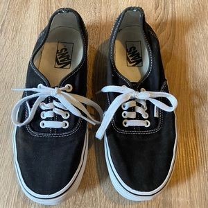 Vans authentic style